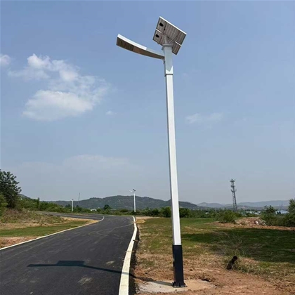 博尔塔拉太阳能一体化路灯厂家