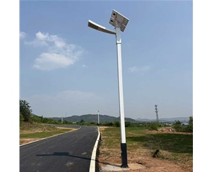 博尔塔拉太阳能一体化路灯厂家